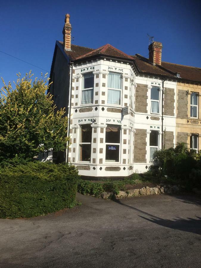 The Elms Guest House Bristol Filton Buitenkant foto